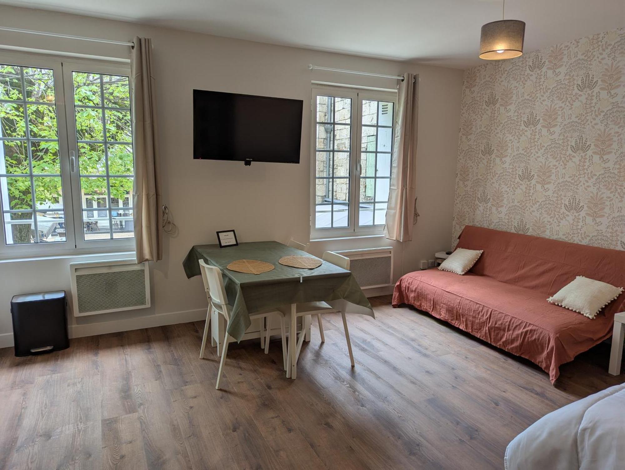Studios Du Marche Au Bois Периго Экстерьер фото