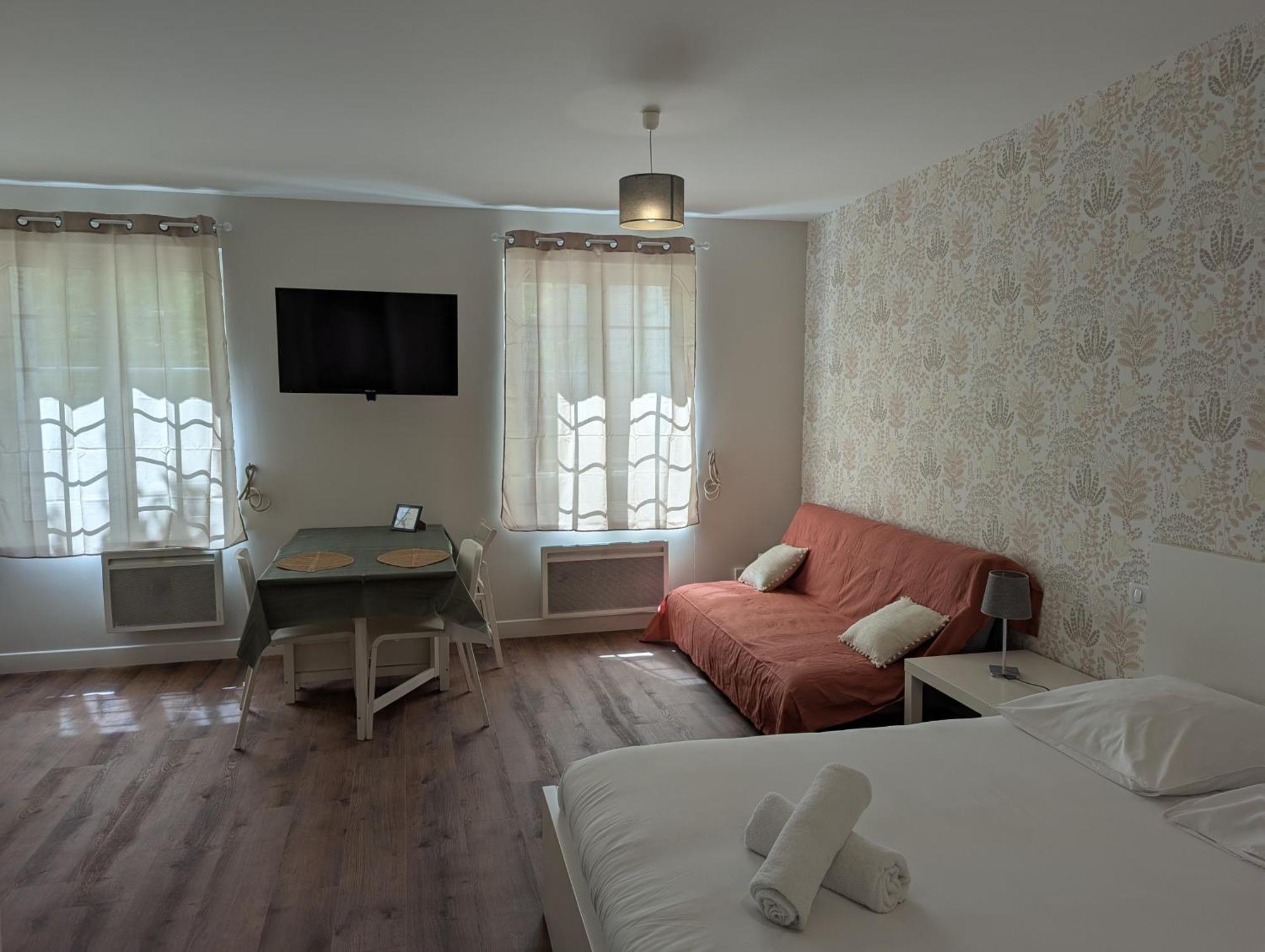 Studios Du Marche Au Bois Периго Экстерьер фото